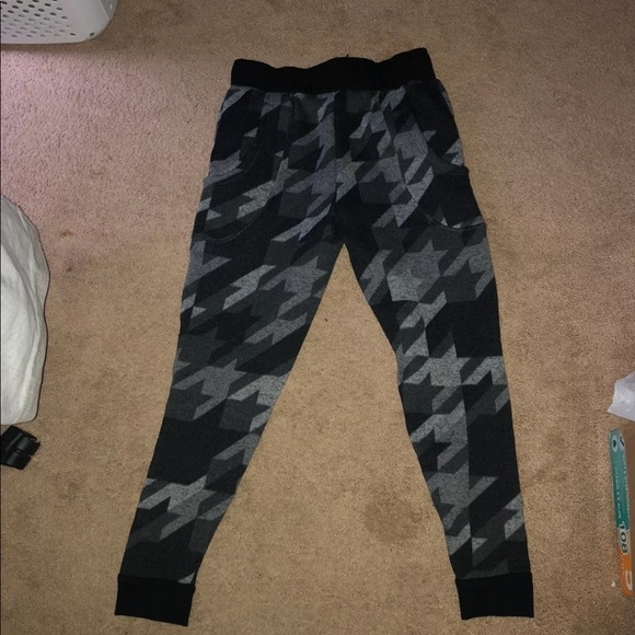 Black patterned joggers - Picture 2 of 2